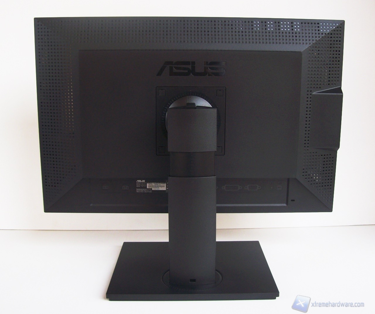 Monitor 14