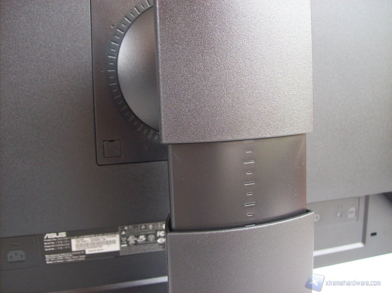 Monitor 16