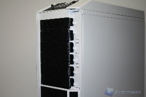 00021Aerocool XPREDATOR WHITE XTREMEHARDWARE.COM
